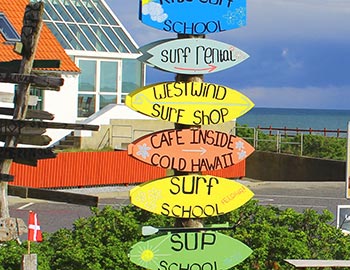 Klitmøller ist die Basis der Surfer in Cold Hawaii